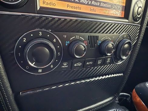 Used 2010 Mercedes-Benz G 55 AMG 4MATIC image 27