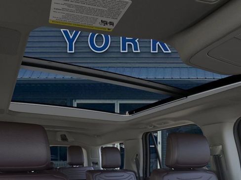 New 2025 Ford Expedition Platinum w/ Platinum Ultimate Package image 22