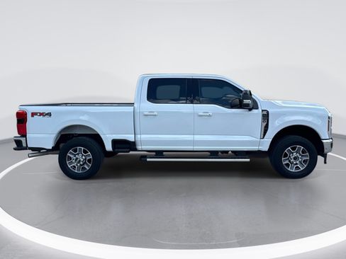 Used 2024 Ford F250 Lariat w/ FX4 Off-Road Package AWD/4WD image 9