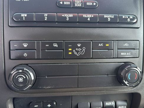Used 2016 Ford F550 4x4 SuperCab Super Duty image 17