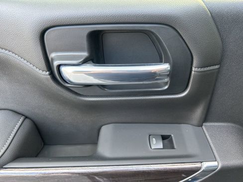 Used 2022 Chevrolet Silverado 1500 LTZ w/ LTZ Convenience Package II image 48