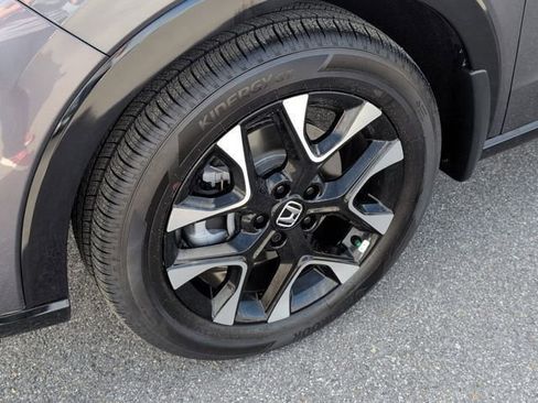 New 2026 Honda HR-V EX-L image 11