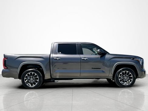 Used 2024 Toyota Tundra Limited AWD/4WD image 6