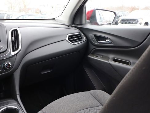 Used 2024 Chevrolet Equinox LT w/ LPO, Floor Liner Package image 36