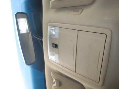 Used 2012 Ford F150 Lariat w/ Lariat Chrome Pkg AWD/4WD image 21