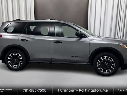 Certified 2020 Nissan Pathfinder SL AWD/4WD image 4