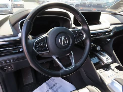 Used 2023 Acura MDX SH-AWD w/ Technology Package image 16