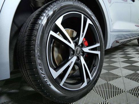 Used 2025 Audi Q5 2.0T Premium Plus AWD/4WD image 24