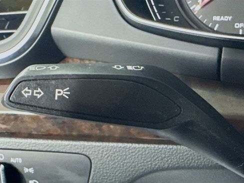 Used 2019 Audi Q5 2.0T Premium image 12