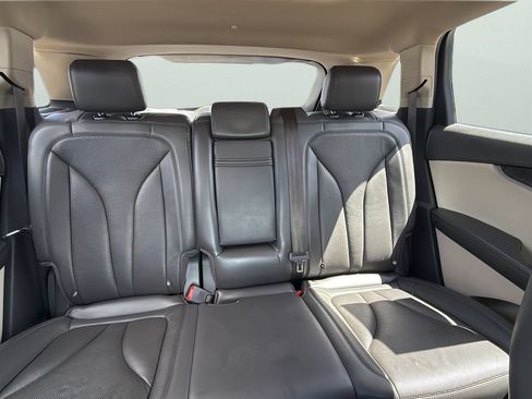 Used 2019 Lincoln Nautilus Reserve w/ Ultimate Package FWD image 25