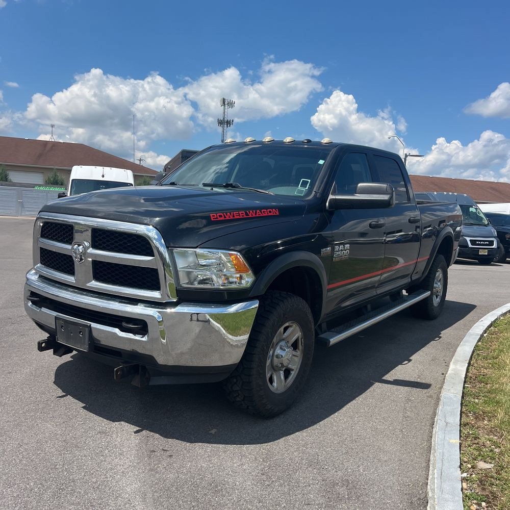 Used 2018 RAM 2500 Tradesman w/ Chrome Appearance Group AWD/4WD image 2