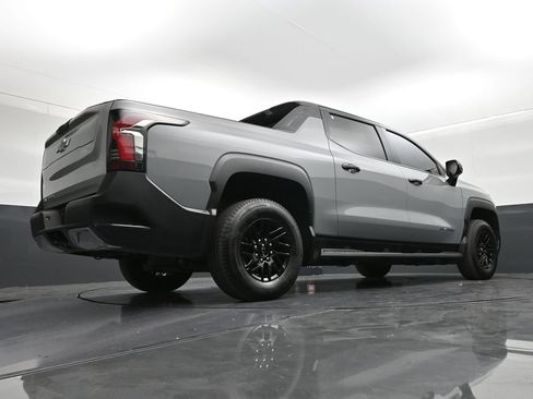 Used 2026 Chevrolet Silverado EV LT w/ Plus Package AWD/4WD image 24