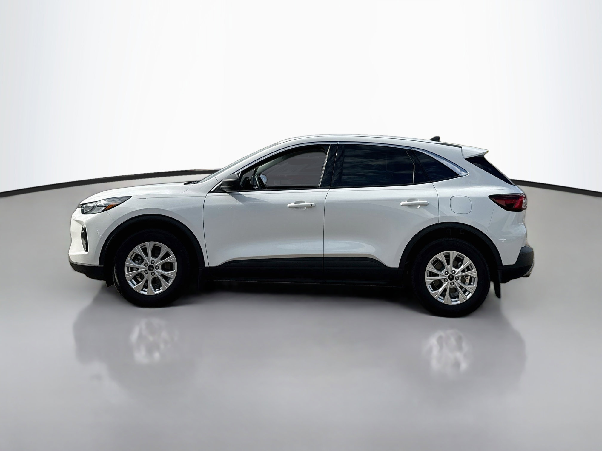 Certified 2024 Ford Escape Active FWD image 4