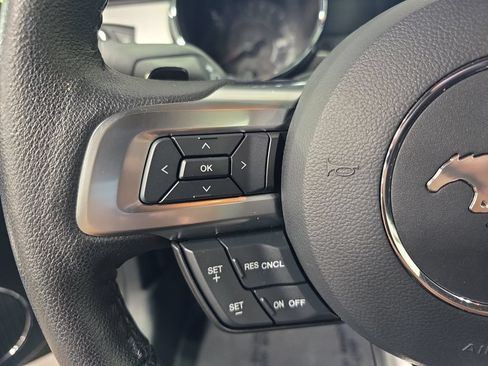 Used 2015 Ford Mustang Premium RWD image 16