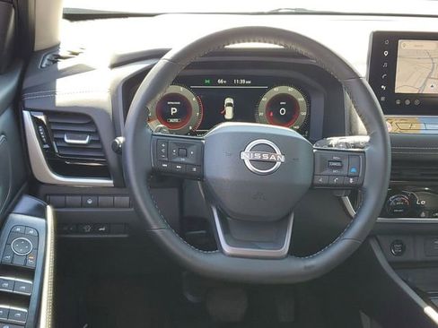 Certified 2026 Nissan Rogue SL AWD/4WD image 11