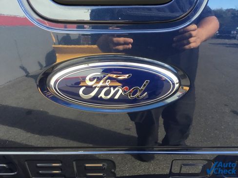 Used 2015 Ford F350 XLT image 28