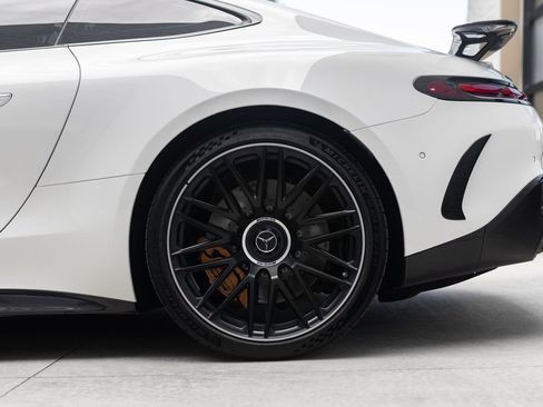 Used 2025 Mercedes-Benz AMG GT 63 S image 11