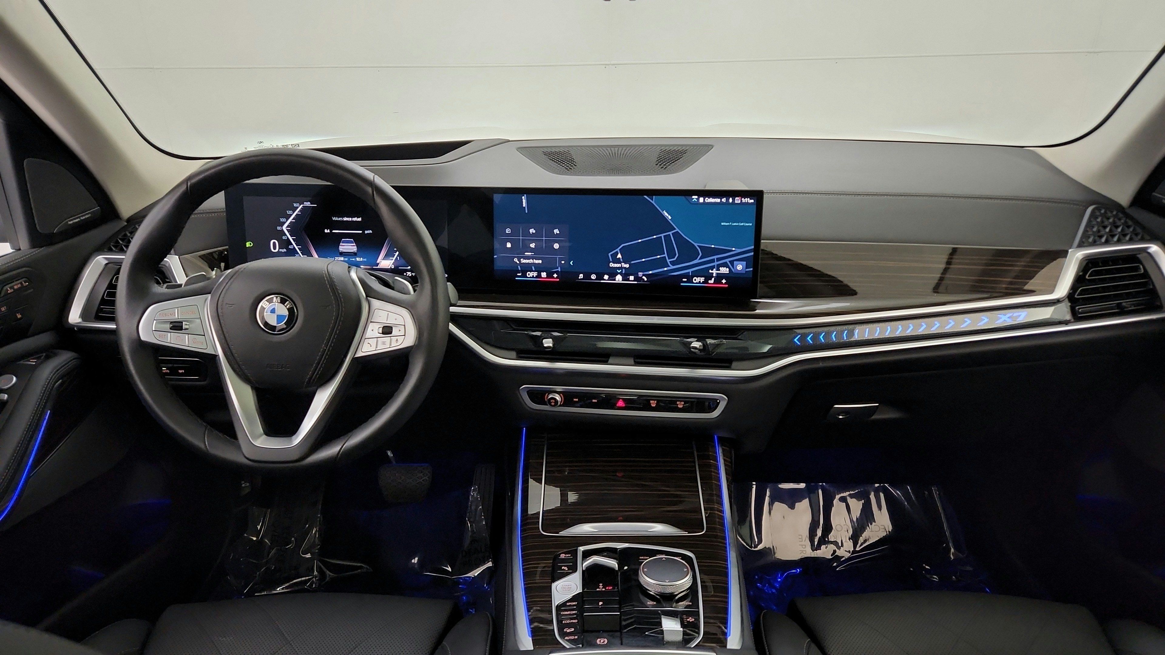 Used 2026 BMW X7 xDrive40i AWD/4WD image 21