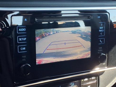 Used 2017 Toyota Corolla SE w/ Carpet Mat Package (TMS) FWD image 25