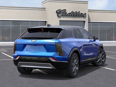 New 2026 Cadillac Optiq Luxury 1 image 4