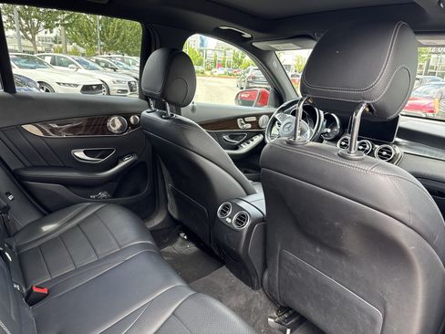 Used 2018 Mercedes-Benz GLC 300 image 12