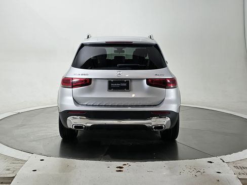 Used 2020 Mercedes-Benz GLB 250 GLB 250 image 5