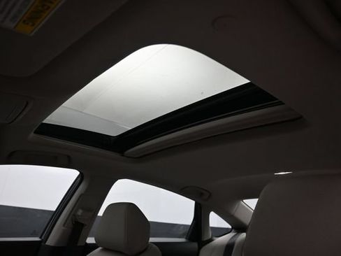 Certified 2024 Honda Accord EX image 21