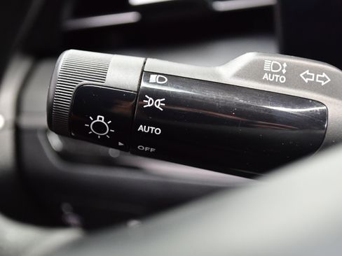 Used 2025 Kia K5 LXS FWD image 19