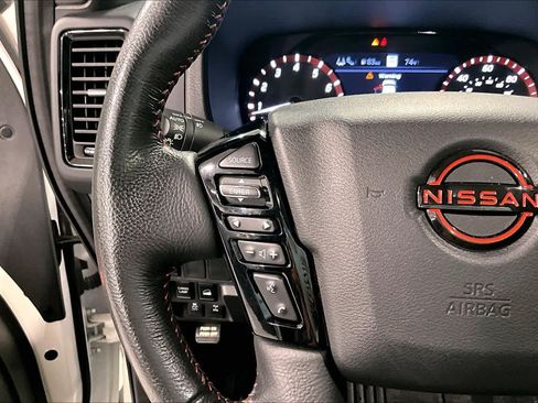 Used 2024 Nissan Frontier PRO-4X w/ Pro Premium Package AWD/4WD image 22