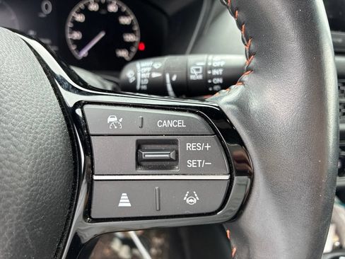 Used 2024 Honda HR-V Sport image 15