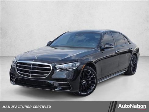 Used 2025 Mercedes-Benz S 580 4MATIC Sedan image 1