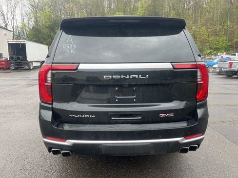 Used 2025 GMC Yukon XL Denali w/ LPO, Floor Liner Package AWD/4WD image 7