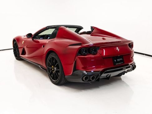 Certified 2022 Ferrari 812 GTS RWD image 2