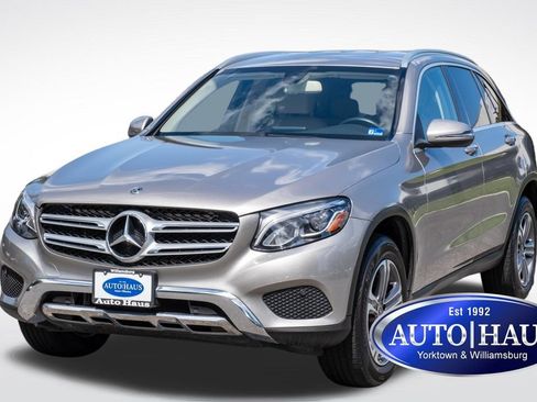 Used 2019 Mercedes-Benz GLC 300 4MATIC image 1
