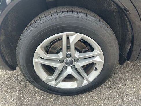 Used 2018 Audi Q5 2.0T Premium AWD/4WD image 4