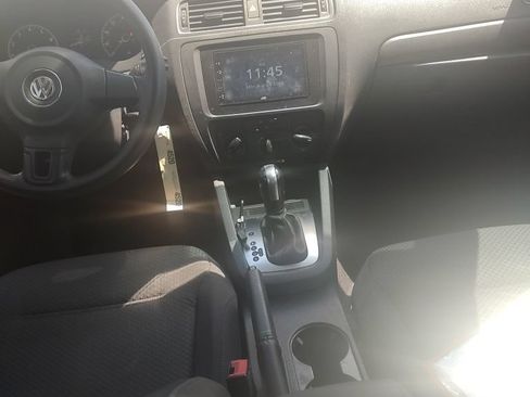 Used 2014 Volkswagen Jetta S FWD image 6
