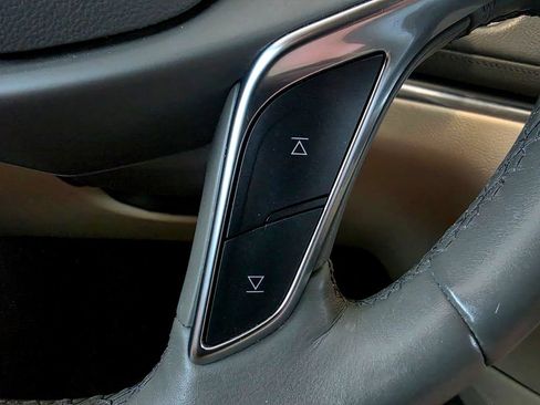 Used 2018 Cadillac XT5 Premium Luxury AWD/4WD image 28