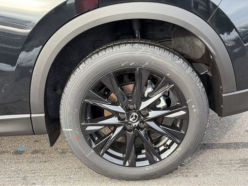 New 2025 MAZDA CX-30 AWD 2.5 S w/ Select Sport Pkg image 35