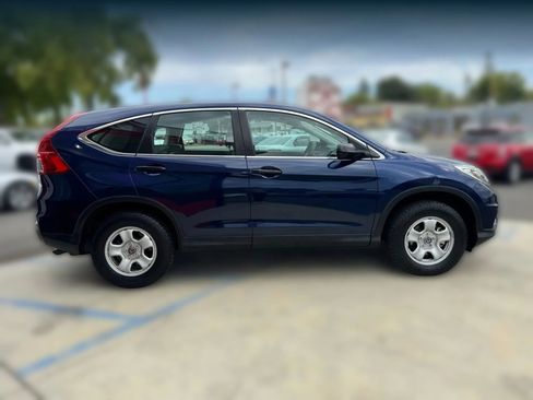 Used 2015 Honda CR-V LX image 6