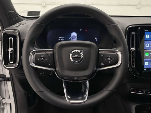 Used 2023 Volvo C40 P8 Recharge Ultimate w/ Protection Package Premier image 24