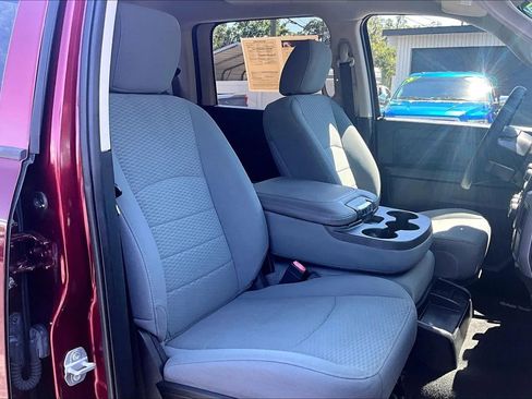 Used 2018 RAM 1500 Express w/ Express Value Package AWD/4WD image 7