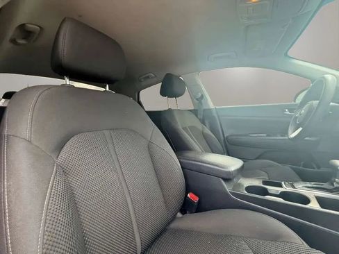 Used 2019 Kia Optima LX FWD image 10