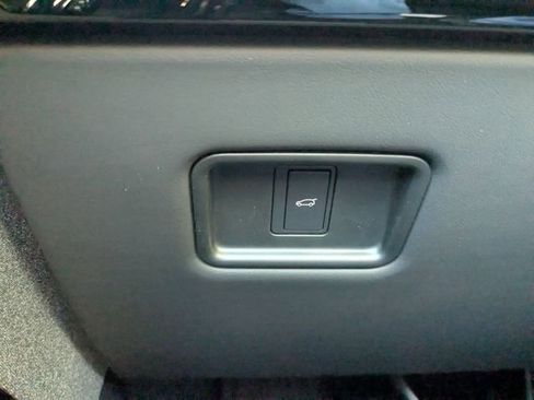 New 2026 Land Rover Range Rover Sport Dynamic SE image 27