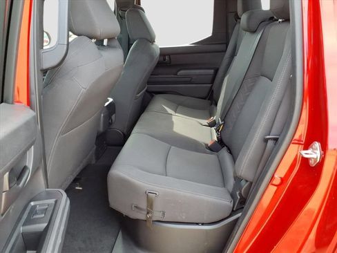 Used 2024 Toyota Tacoma SR5 image 21