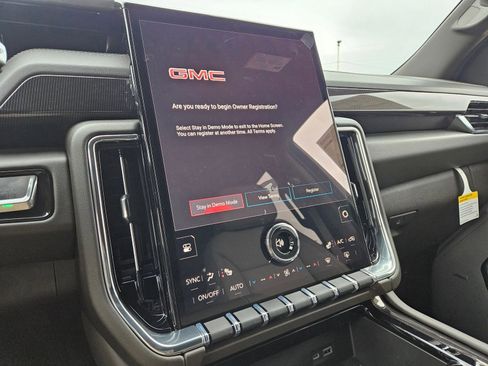 New 2026 GMC Yukon XL Elevation image 15