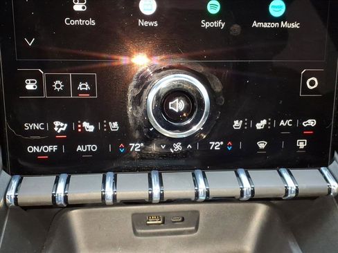 Used 2026 GMC Terrain Elevation w/ Elevation Premium Package image 21