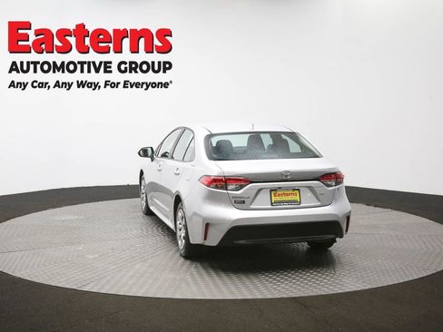 Used 2024 Toyota Corolla LE image 65