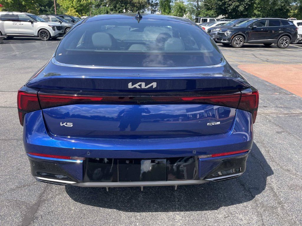New 2026 Kia K5 GT-Line FWD image 3