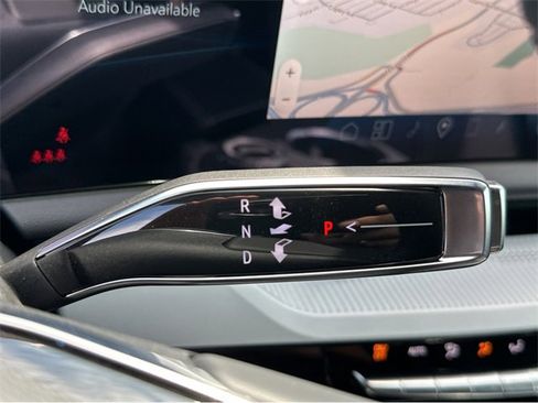 New 2025 Cadillac Optiq Luxury 1 image 21