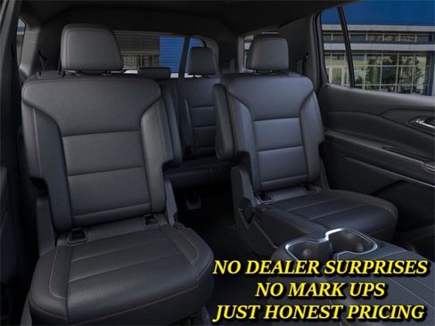 New 2026 Chevrolet Traverse Z71 w/ Driver Confidence Package image 17